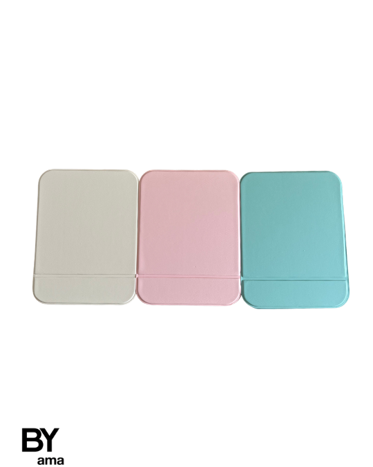 Miroir pliable pratique